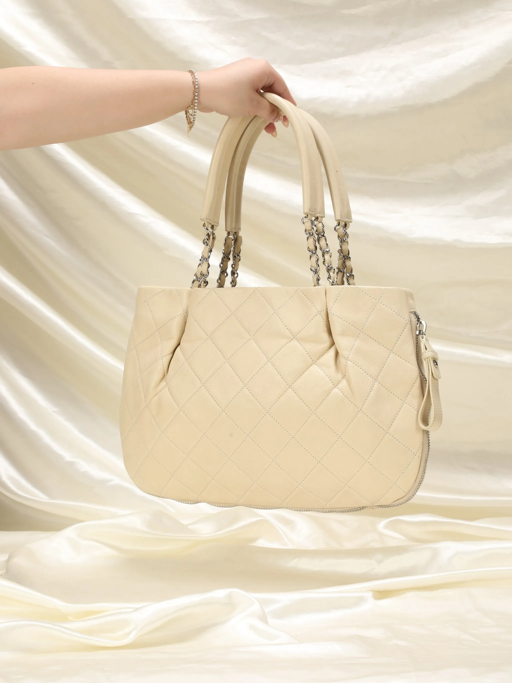 CL Timeless Caviar Quilted Tote