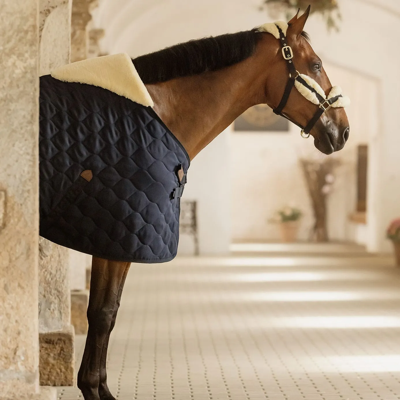 Kentucky Horsewear Comfort Stable Rug 300g - Navy