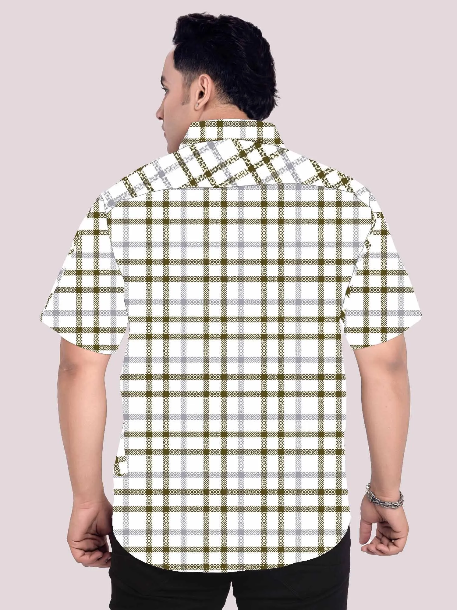 Traditional Ornament Checkered Plus Size Half Shirt